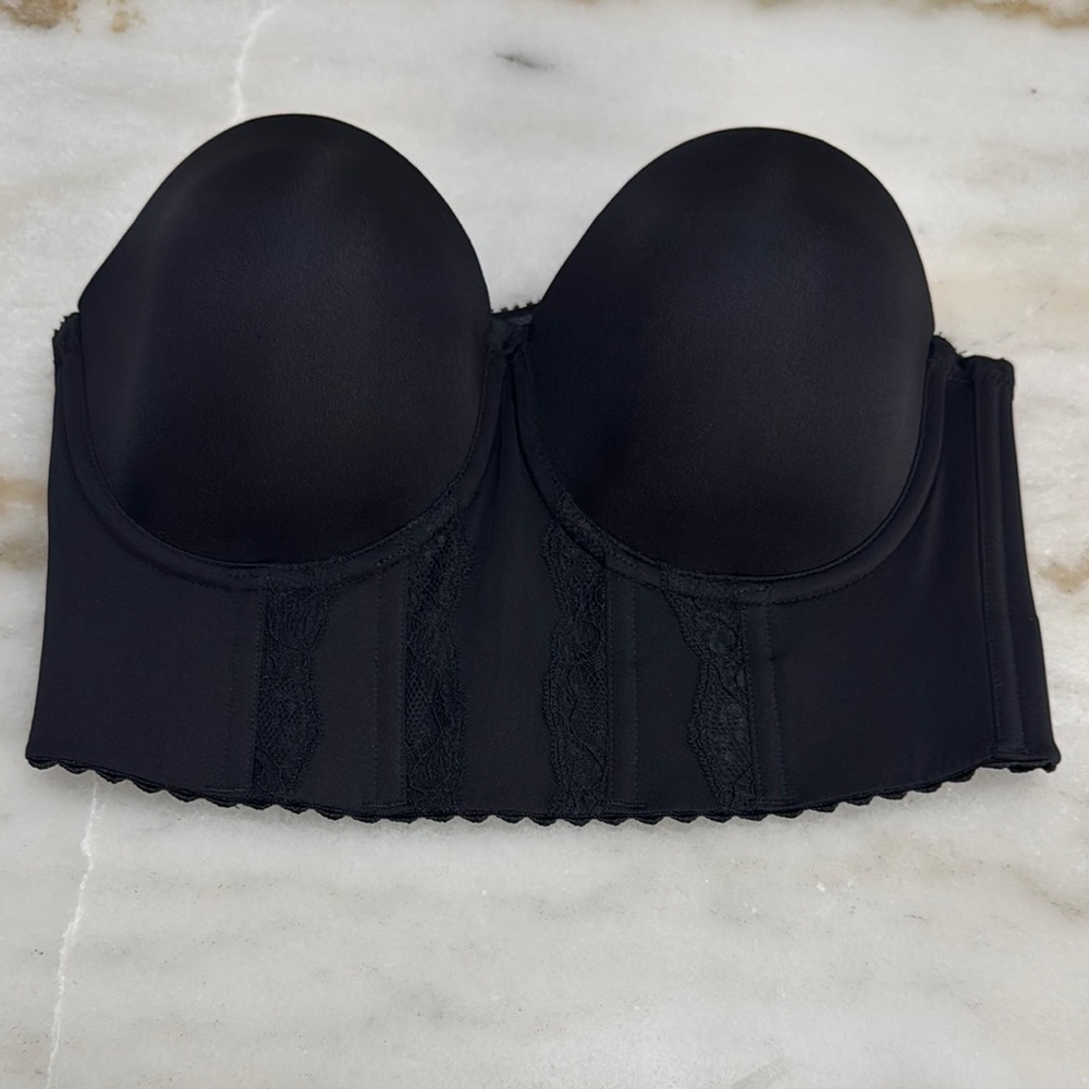 Black Strapless Bra